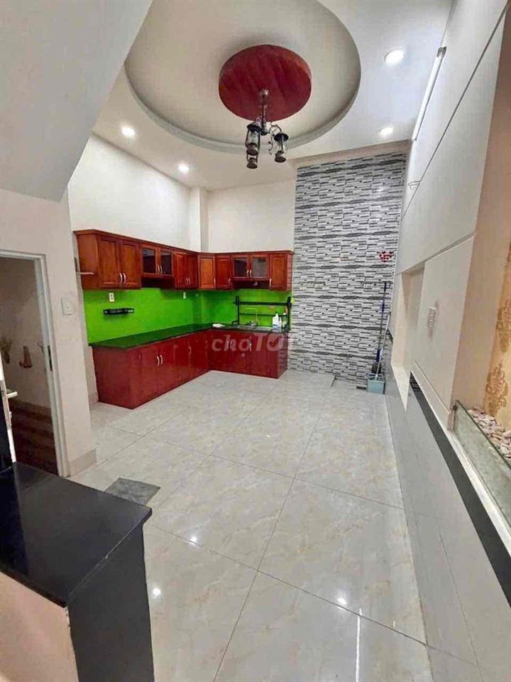 NHÀ ĐẸP 4PN FULL NỘI THẤT HXH NGAY TRỤC ĐƯỜNG PHẠM VĂN ĐỒNG TĐ