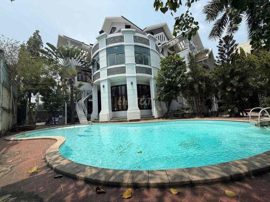 SIÊU BIỆT THỰ 1000M2 GỒM 8PN, CÓ HỒ BƠI NGAY SONG HÀNH XLHN, NGÃ 4 MK