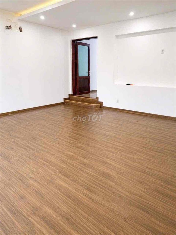 NHÀ ĐẸP 1T3L GỒM 5PN NGAY NHÀ HÀNG BÊN SÔNG_GIGAMALL THỦ ĐỨC