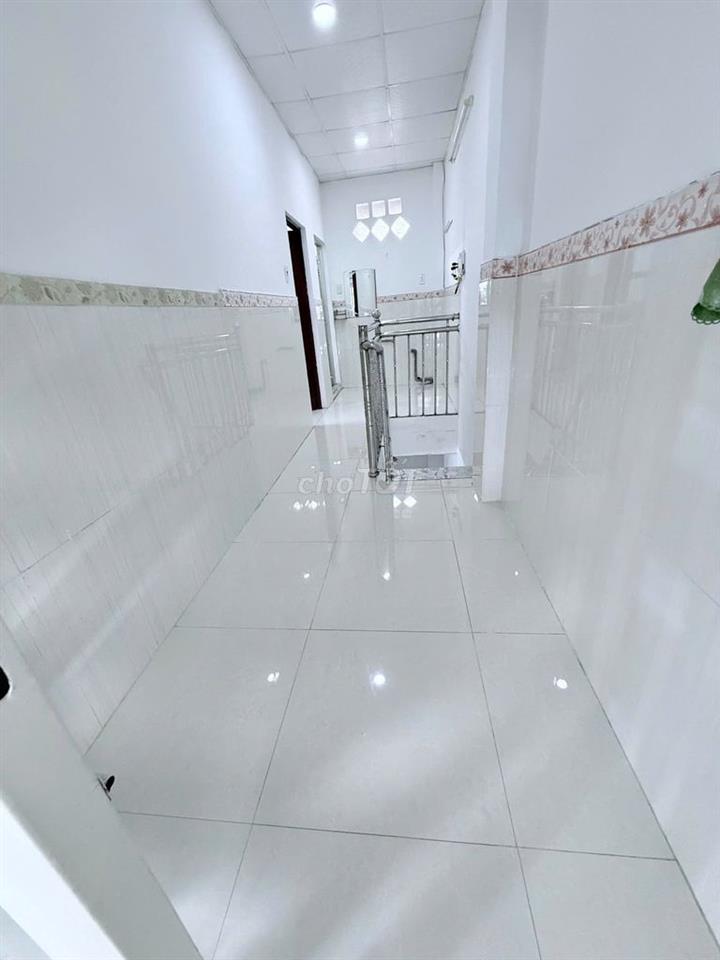 CHO THUÊ NHÀ NGUYÊN CĂN GẦN NGAY KDT VẠN PHÚC