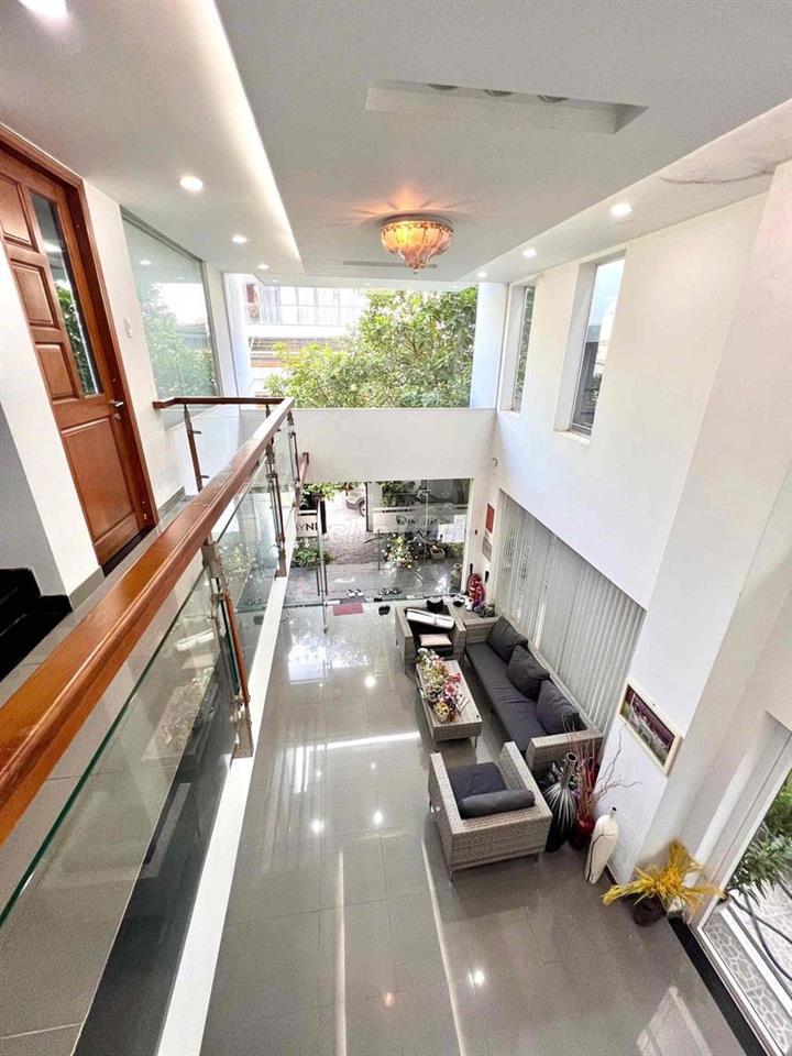 BIỆT THỰ SÂN VƯỜN KDC BÌNH DÂN-HIỆP BÌNH-GẦN GIGAMALL-8PN-OTO ĐẬU