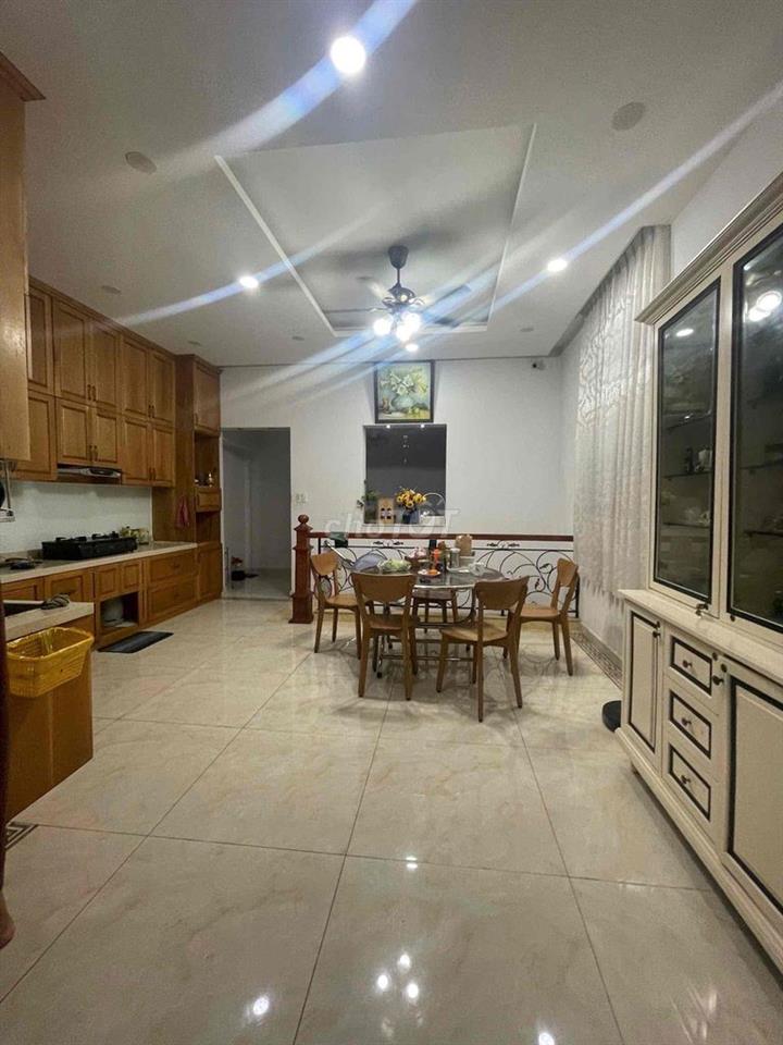 CHO THUÊ NHÀ KHU COMPOUND LITTLE VILLAGE GẦN TTTM GIGAMALL,HẦM 4 TẦNG