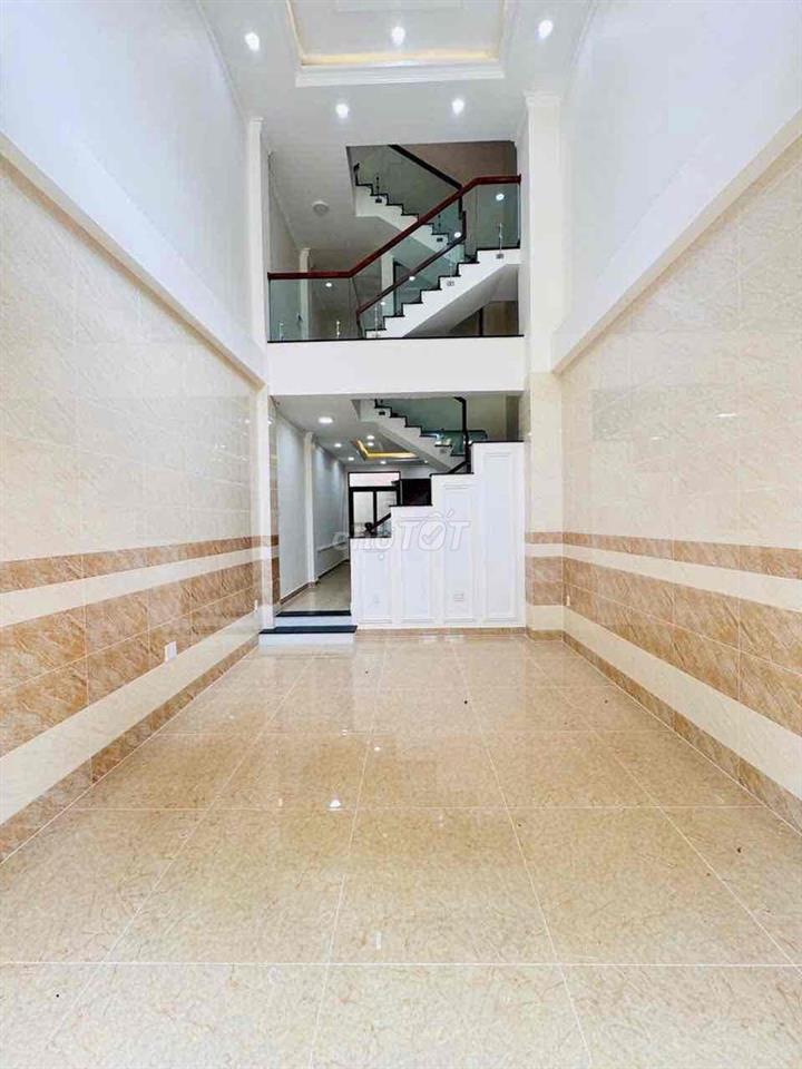 NHÀ PHỐ-OTO NGỦ NHÀ, GẦN VẠN PHÚC CITY , CHỢ BÌNH TRIỆU
