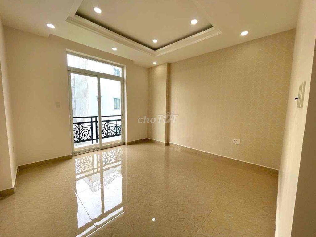 NHÀ PHỐ-OTO NGỦ NHÀ, GẦN VẠN PHÚC CITY , CHỢ BÌNH TRIỆU