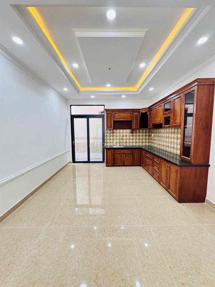 NHÀ PHỐ-OTO NGỦ NHÀ, GẦN VẠN PHÚC CITY , CHỢ BÌNH TRIỆU
