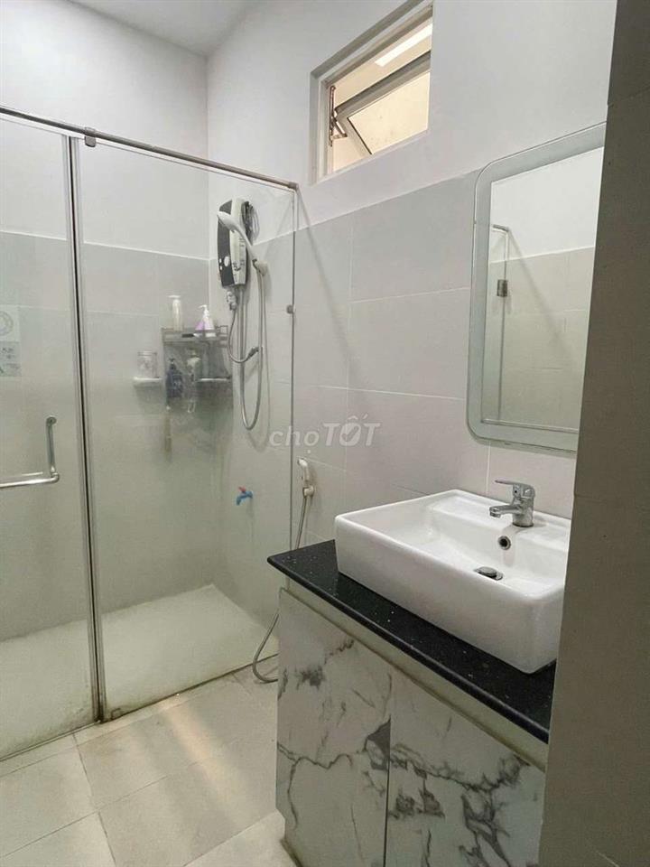 SIÊU PHẨM FULL NỘI THẤT MẶT TIỀN, NGAY CHỢ PHƯỚC BÌNH