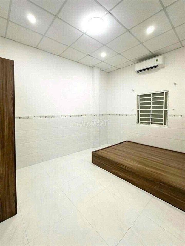 cho thuê nhà mặt tiền đường số Phước Bình,Quận 9
