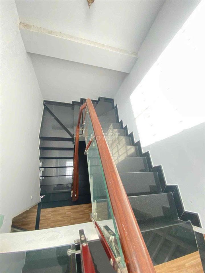 Cho thuê nhà nguyên căn,Dựán Nam Khang Nguyễn Duy Trinh,long Trường,Q9