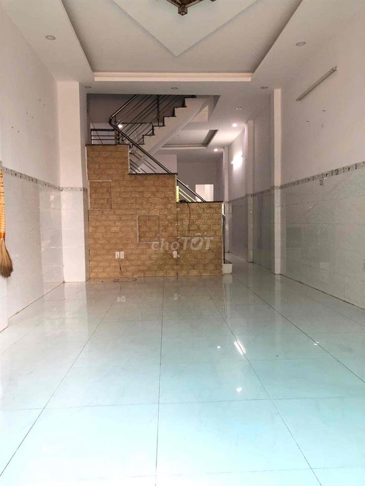 cho thuê nhà mặt tiền đường 12 Phước Bình,Q9 giá 12tr