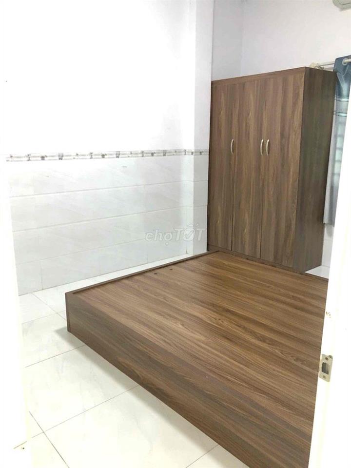 cho thuê nhà mặt tiền đường 12 Phước Bình,Q9 giá 12tr