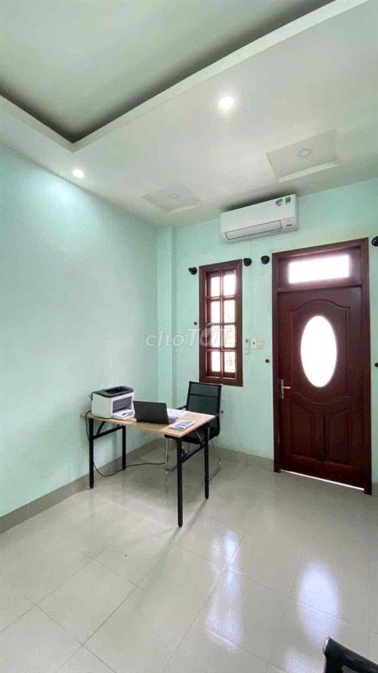 cho thuê văn phòng,sẵn bàn ghế máy lạnh,Phước Long A,Q9