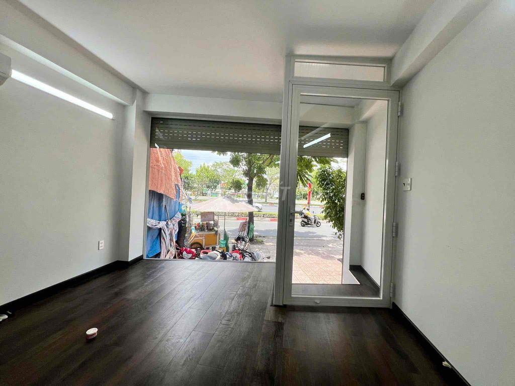 🔥🔥🔥NHÀ NGUYÊN CĂN LÀM VĂN PHÒNG SHOWROOM MẶT TIỀN PHẠM VĂN ĐÔNG  Địa c