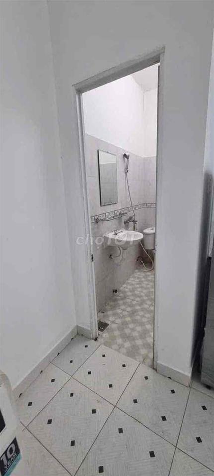 🔥🔥🔥(13tr/thg) Cho thuê nhà nguyên căn hẻm đường Võ Văn Ngân , p. Bình