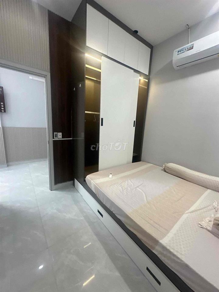 🔥🔥🔥Cho thuê nhà Nguyên căn hẻm đường Hồ Bá Phấn p. PLA Diện tích : 5x1