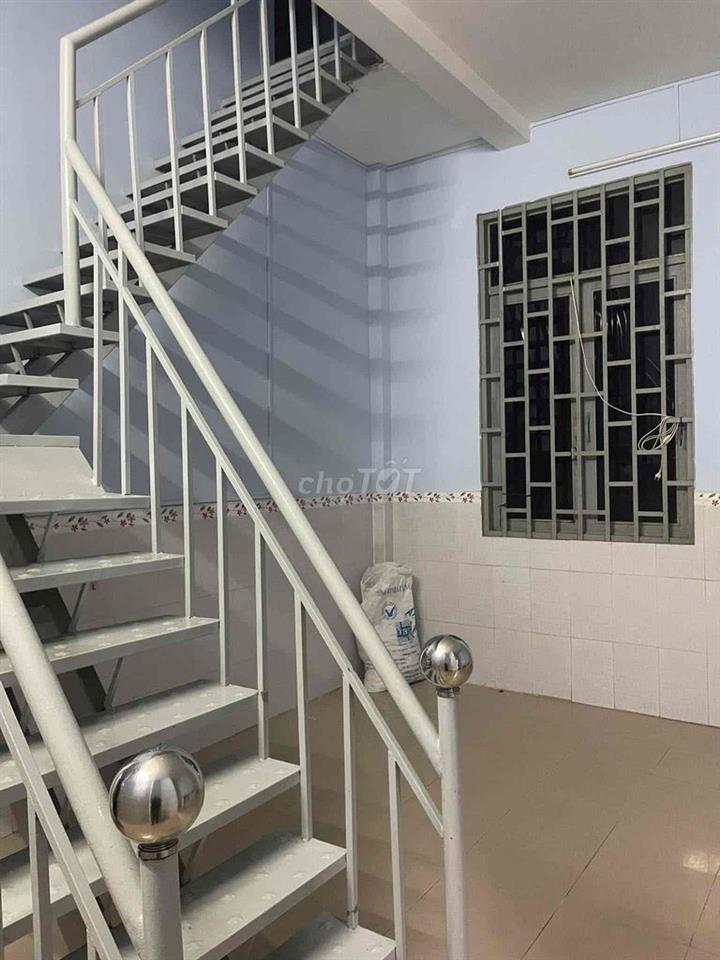 CHO THUÊ NHÀ GẦN KHU CÔNG NGHỆ CAO QUẬN 9