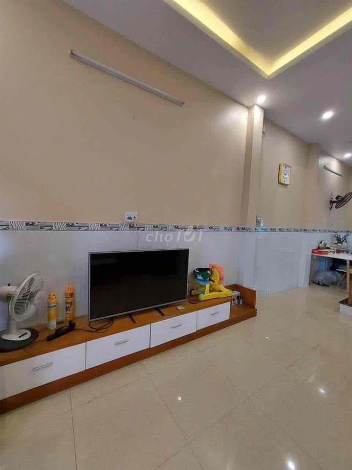 CHO THUÊ NHÀ FULL NỘI THẤT GẦN CHỢ LONG TRƯỜNG