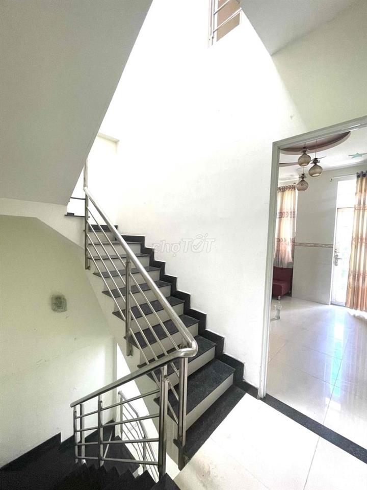 CHO THUÊ NHÀ NGUYÊN CĂN GẦN CẢNG PHÚ HỮU