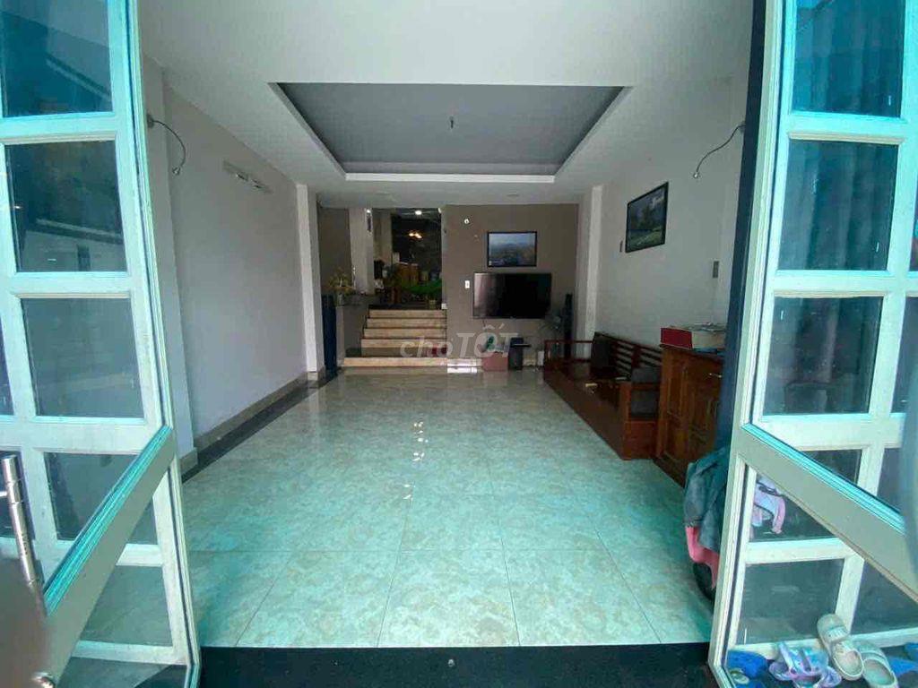 CHO THUÊ NHÀ FULL NỘI THẤT GẦN VÒNG XOAY PHÚ HỮU Q9