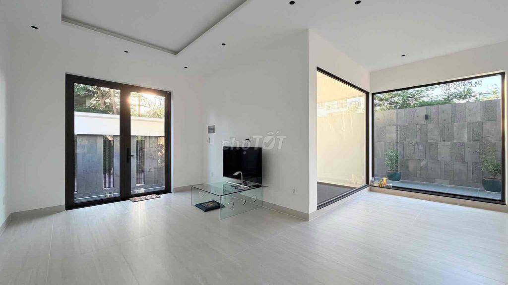 Bước Vào Là Muốn Ở Luôn😍! Villa 8x20m Không Gian Mở, 4PN sân vườn mini