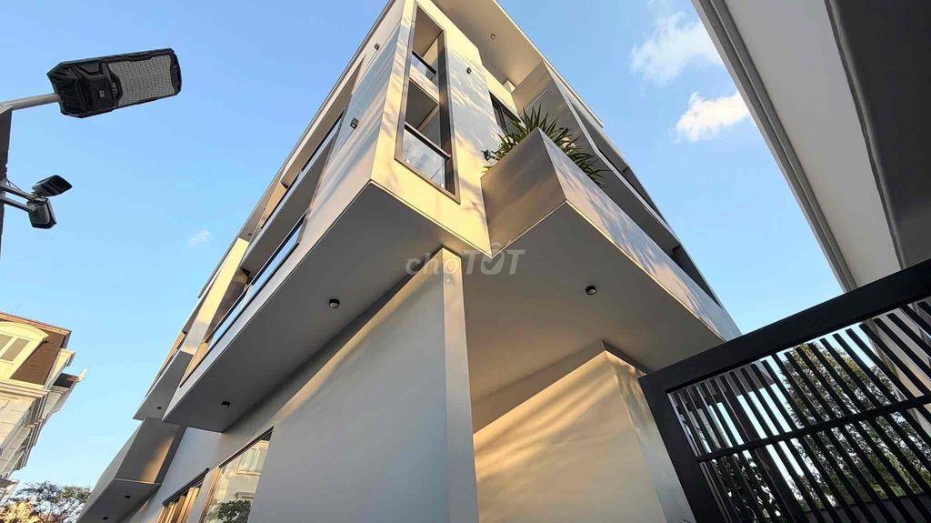 Bước Vào Là Muốn Ở Luôn😍! Villa 8x20m Không Gian Mở, 4PN sân vườn mini