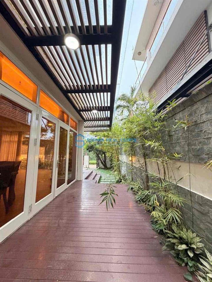 🔥𝐕𝐢𝐥𝐥𝐚 𝐃𝐮𝐩𝐥𝐞𝐱 Thảo Điền DT 240m2,Full nội thất sân vườn, 3 lầu