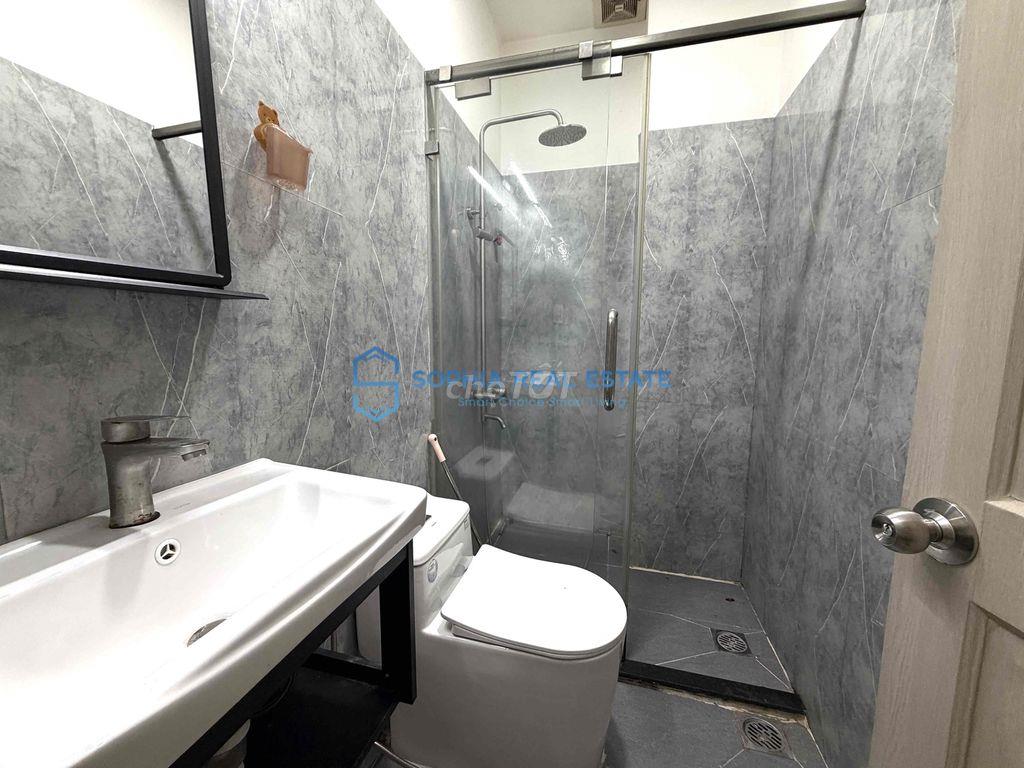 😍 Nhà đẹp như Homestay! 5 Phòng, Full Nội thất - sân đỗ ô tô