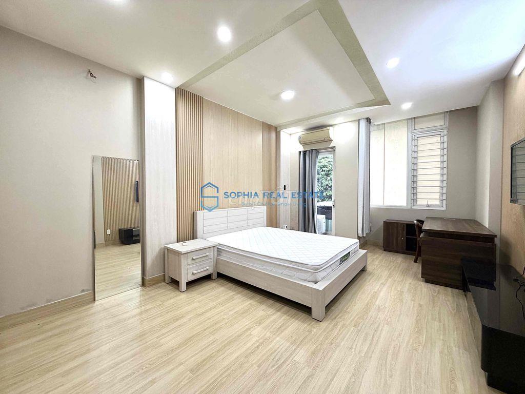 😍 Nhà đẹp như Homestay! 5 Phòng, Full Nội thất - sân đỗ ô tô