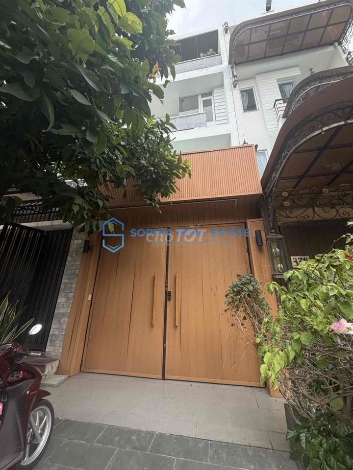 😍 Nhà đẹp như Homestay! 5 Phòng, Full Nội thất - sân đỗ ô tô