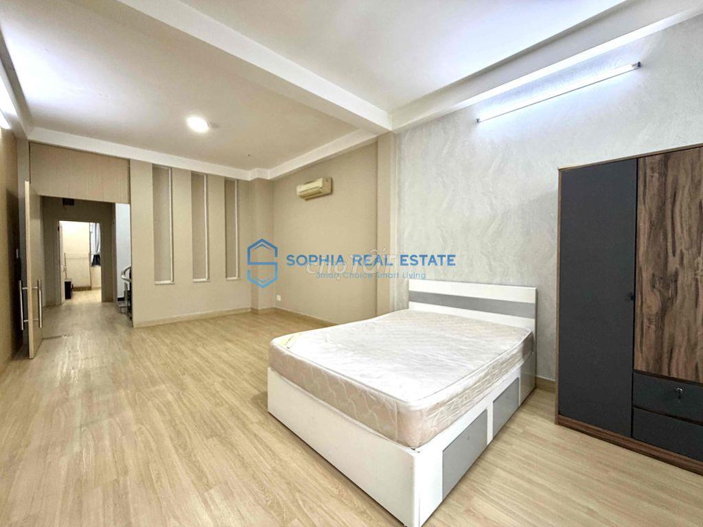 😍 Nhà đẹp như Homestay! 5 Phòng, Full Nội thất - sân đỗ ô tô