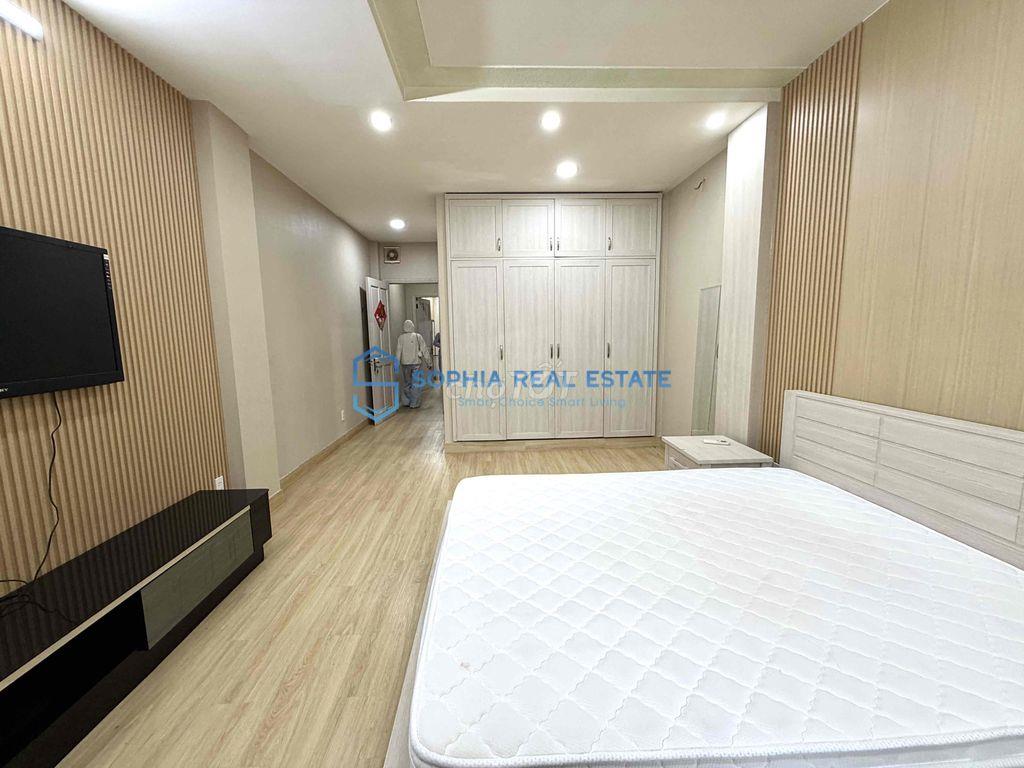 😍 Nhà đẹp như Homestay! 5 Phòng, Full Nội thất - sân đỗ ô tô