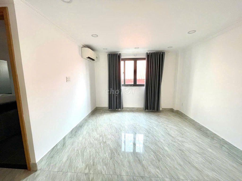 Siêu phẩm Gần vòng xoay Trần Não-Nhà nguyên căn 2 lầu 4PN