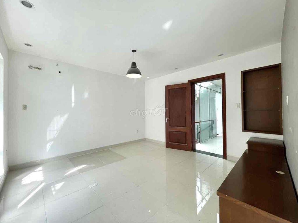 🍭Biệt thự Compound an ninh 24/24, Gara 2 lầu 4 Phòng to dễ bố trí