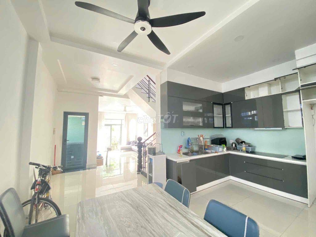 Biệt thự giá Siêu tốt😍 (7x20m) Gara trệt 2 lầu 4 Phòng - khu yên tĩnh