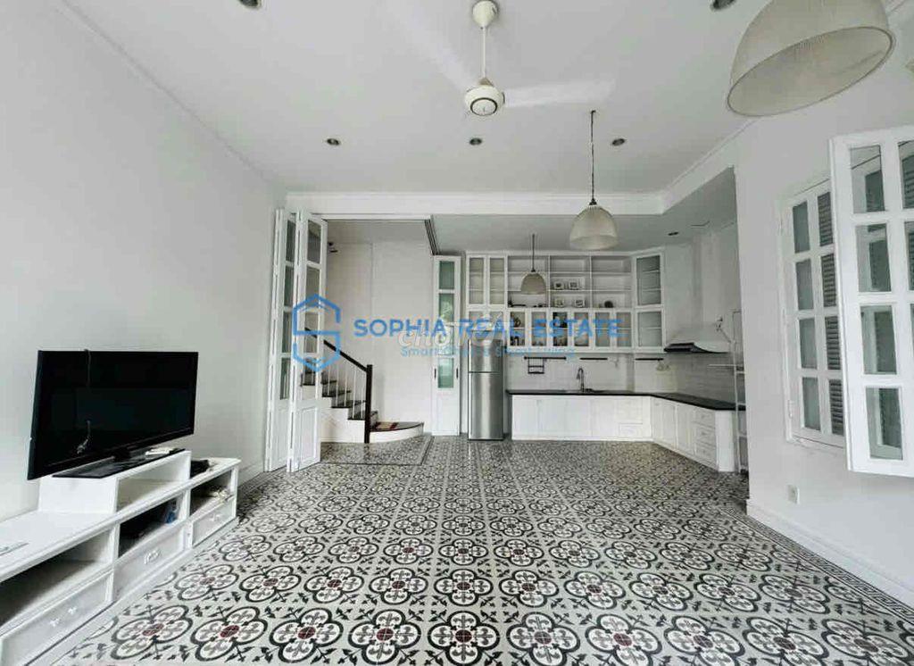 🥰 Villa style tân cổ điển - Tone trắng sạch sẽ xinh xĩu gần trường BIS