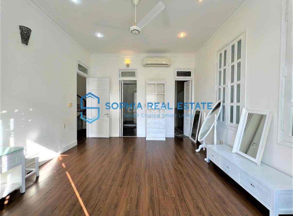 🥰 Villa style tân cổ điển - Tone trắng sạch sẽ xinh xĩu gần trường BIS