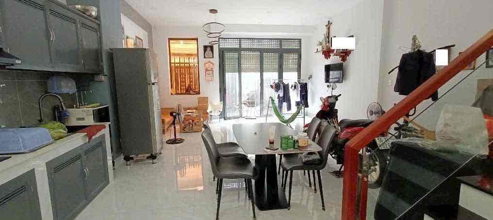 cho thuê nhà nguyên căn mới sạch đẹp