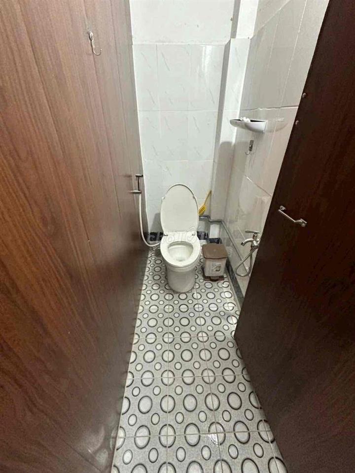 (8tr) Cho Thuê Nhà Mặt Tiền , Gần Ngã Tư Thủ Đức -Đường Quang Trung Q9