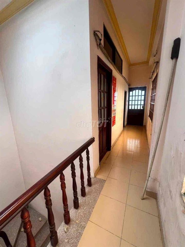 ( 18tr ) Cho Thuê Mặt Bằng  . 1 Trệt, 2 Lầu , Sát Đỗ Xuân Hợp PLB - Q9