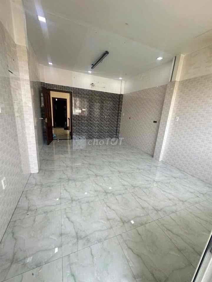 ( 15tr ) Cho Thuê Nhà Nguyên Căn Mặt Tiền Đường Kinh Doanh Sầm Uất-Q9