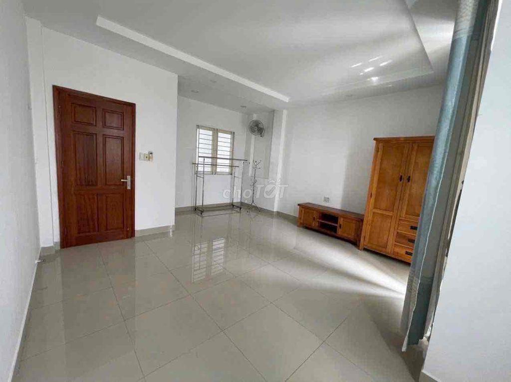 (14tr) Cho Thuê nhà Nguyên Căn Đường 475 Gần Dương Đình Hội - 2 Lầu Q9