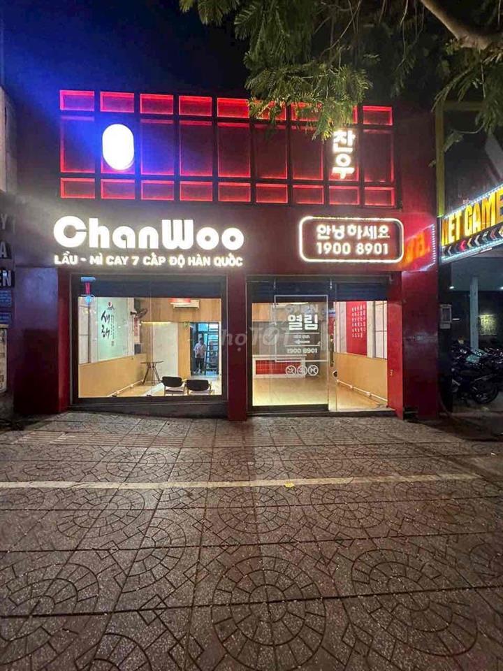 (25tr) Cho Thuê Mặt Bằng Sầm Uất Ngay Lê Văn Việt - Q9