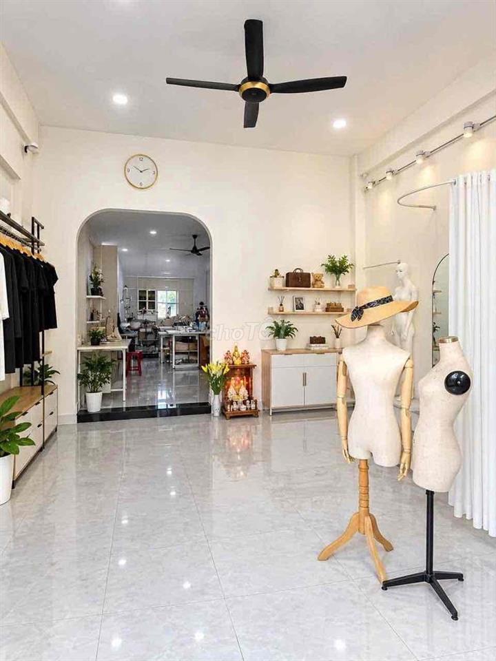 (12tr) Cho Thuê Nhà 1 Trệt . 1 Lầu - Gần Đỗ Xuân Hợp PLb - Q9