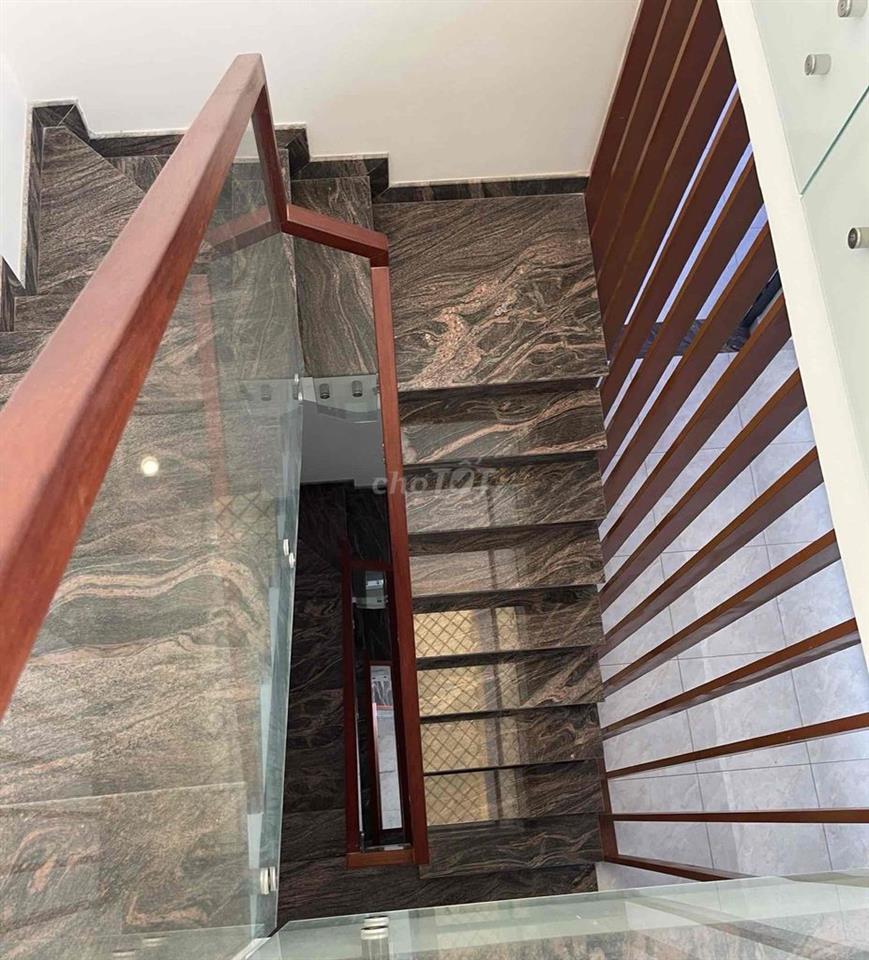 Cho thuê Vp/MBKD Mặt tiền Đào Trinh Nhất,p.Linh Tây 5 tầng giá 40tr