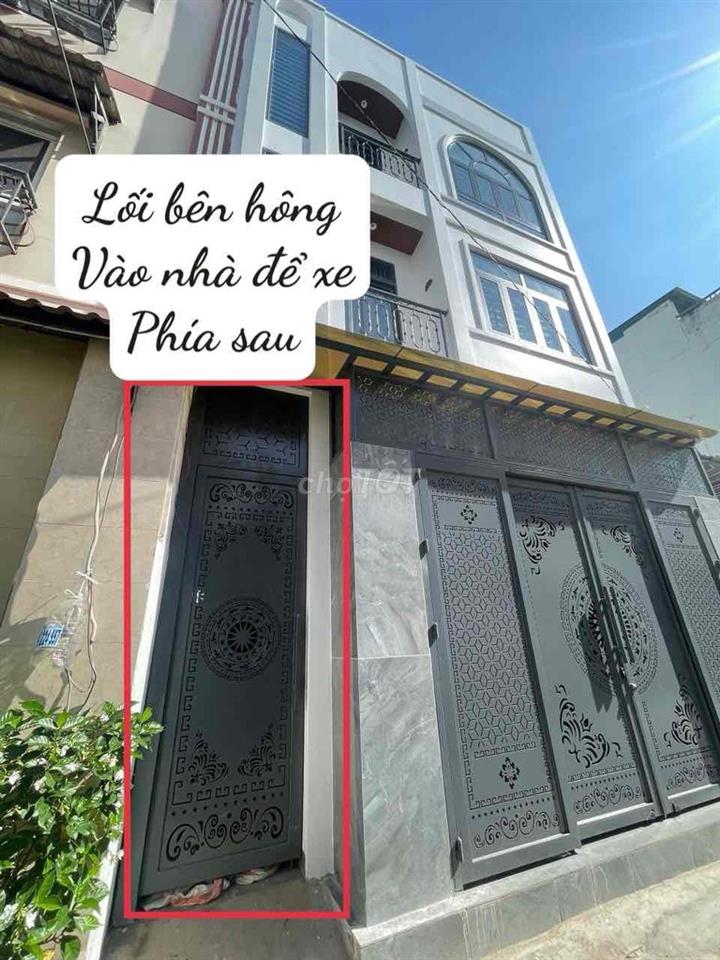 Cho thuê nhà/Vp mới 100% đs 2, p.Trường Thọ 4 tầng có nhà xe Giá 18tr