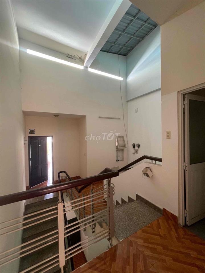 Cho thuê Vp/MBKD/Nhà Mặt tiền kdc Hồng Long,p.HBP 3 tầng Giá chỉ 22tr