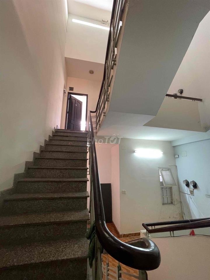 Cho thuê Vp/MBKD/Nhà Mặt tiền kdc Hồng Long,p.HBP 3 tầng Giá chỉ 22tr