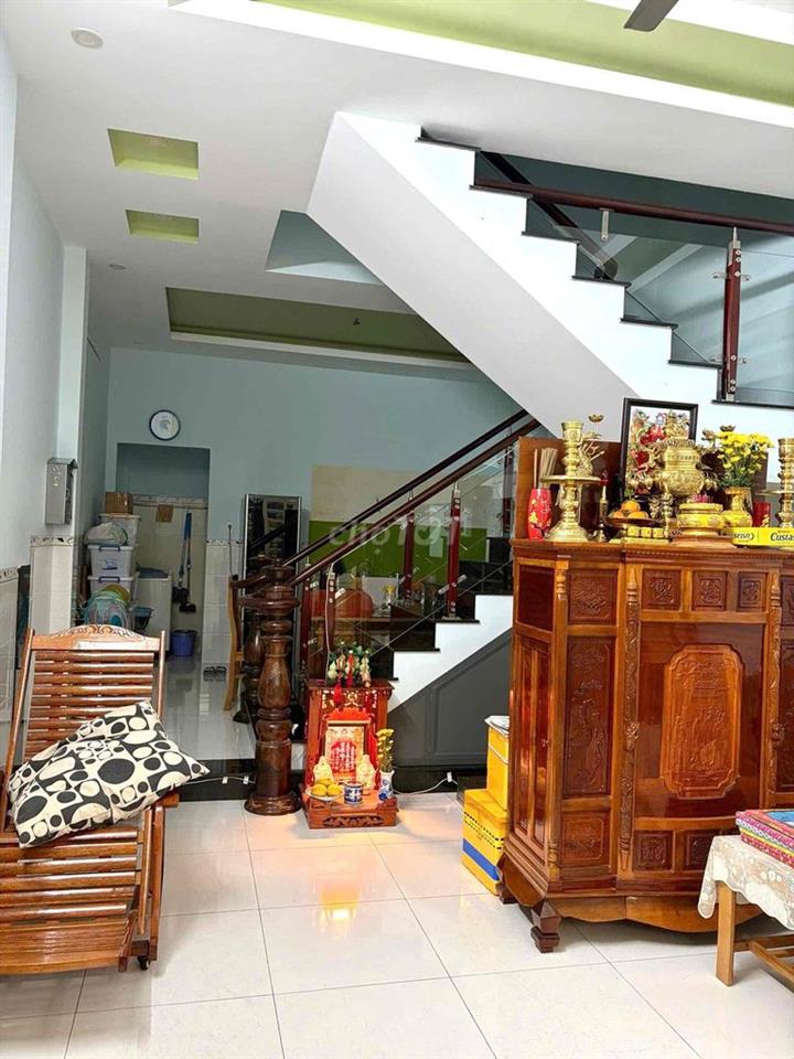 Nhà Thuê KDC HỒNG LONG,ĐS.8,p.HBP TĐ 2 Tầng HXH 11Tr