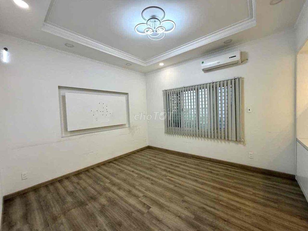 Cho Thuê Biệt Thự Mặt Tiền Khu Ven Sông,Đs.25,p.HBC ngang 7m Giá 30tr