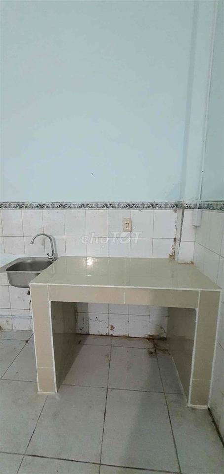 Nhà 2 Tầng MT đường 17, p.Linh Tây- ngang 6m Giá 10Tr