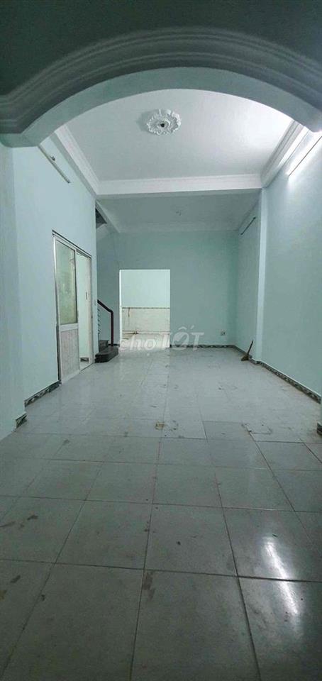 Nhà 2 Tầng MT đường 17, p.Linh Tây- ngang 6m Giá 10Tr